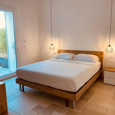 Limu Bed & Breakfast *