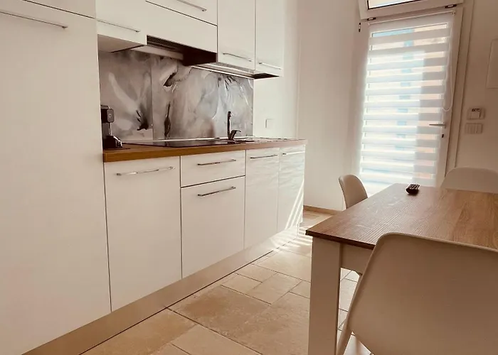Limu Bed & Breakfast 4*